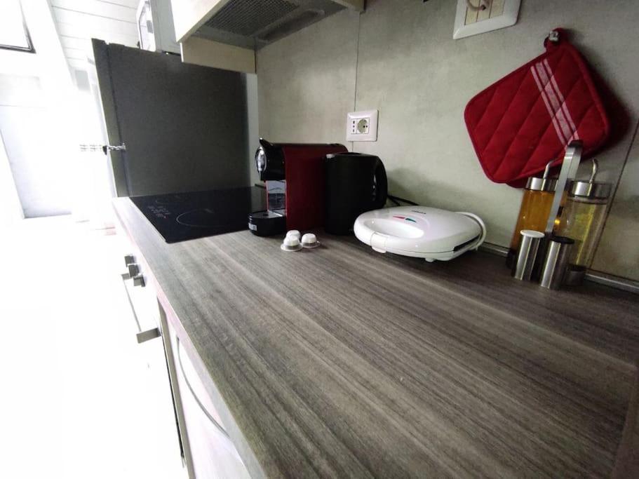 Ferienwohnung Free Parking Tiny House Wifi Netflix 15 Minuti Dal Duomo Mailand Exterior foto