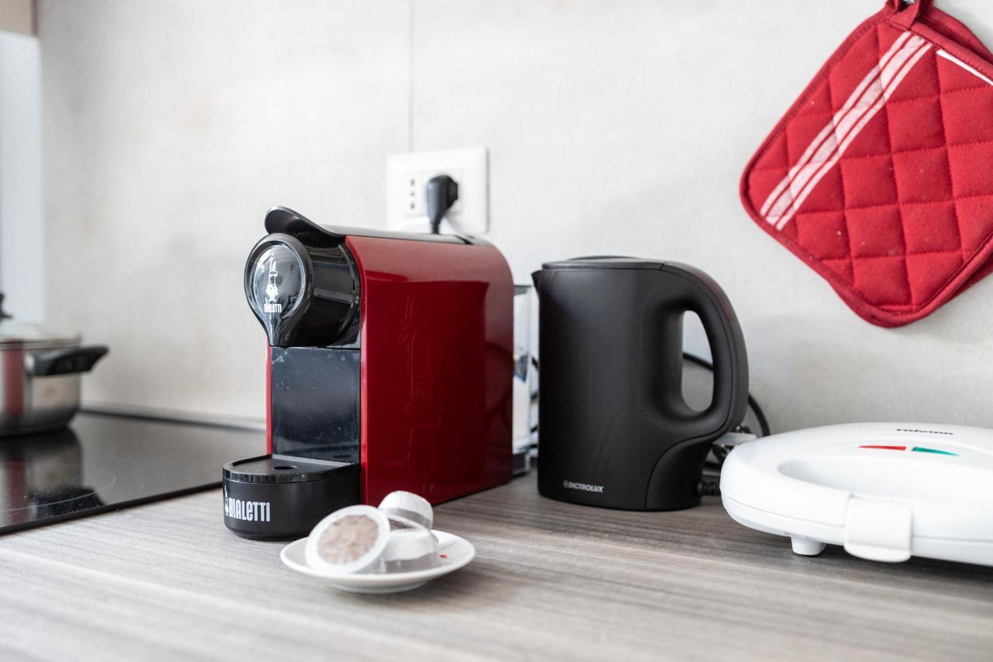 Ferienwohnung Free Parking Tiny House Wifi Netflix 15 Minuti Dal Duomo Mailand Exterior foto